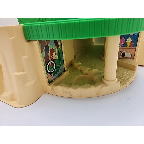 Vintage 1984 Little People Fisher Price Zoo Play Base Toy Plus 10 Extra Figures - Picture 6 of 12